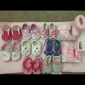 Baby girls shoes! Check my listing for individual